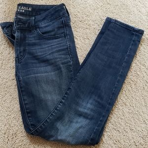 Skinny jegging jean